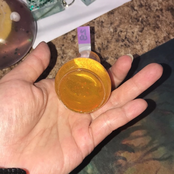 Epoxy Resin Mushroom 🍄 Stem with shell 🐚 & leaf 🦋 Decor by Me 💕 - Picture 5 of 5